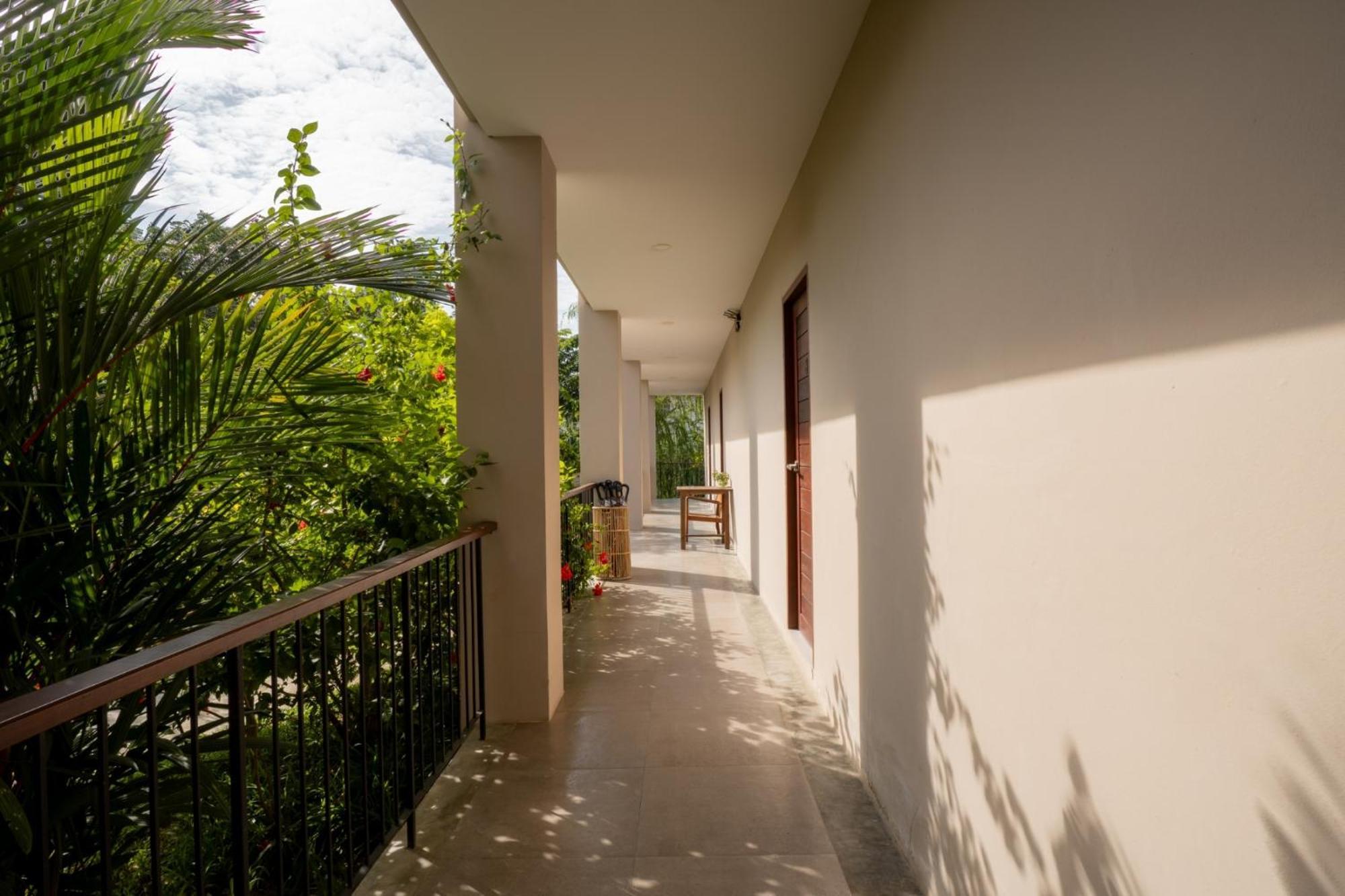 Ploen Pirom Hotel Banguecoque Exterior foto
